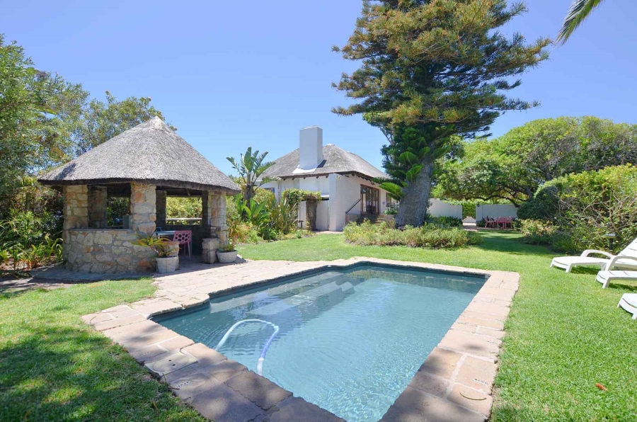 7 Bedroom Property for Sale in Westcliff Western Cape